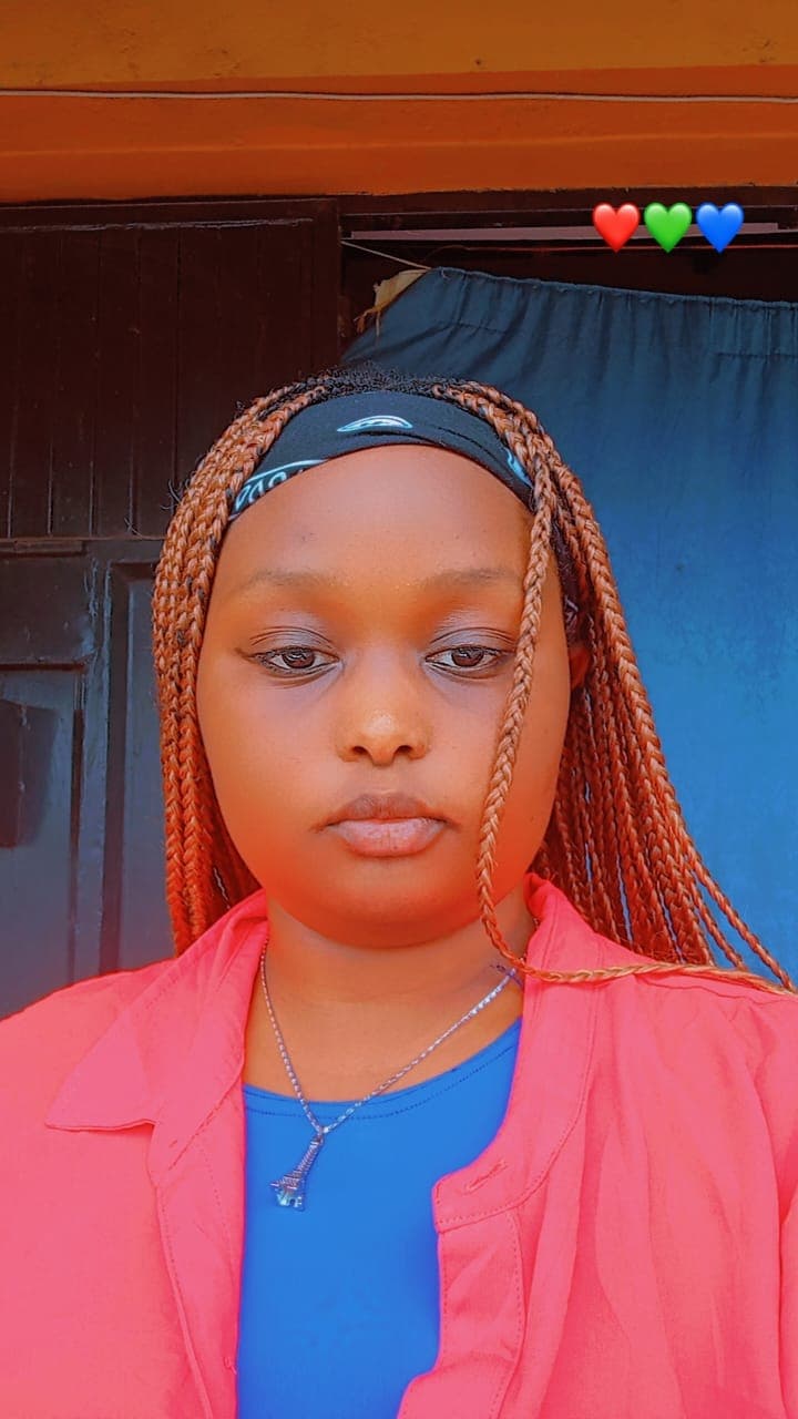 Passport photo of Patricia Waweru, caregiver in THIKA, Kiambu